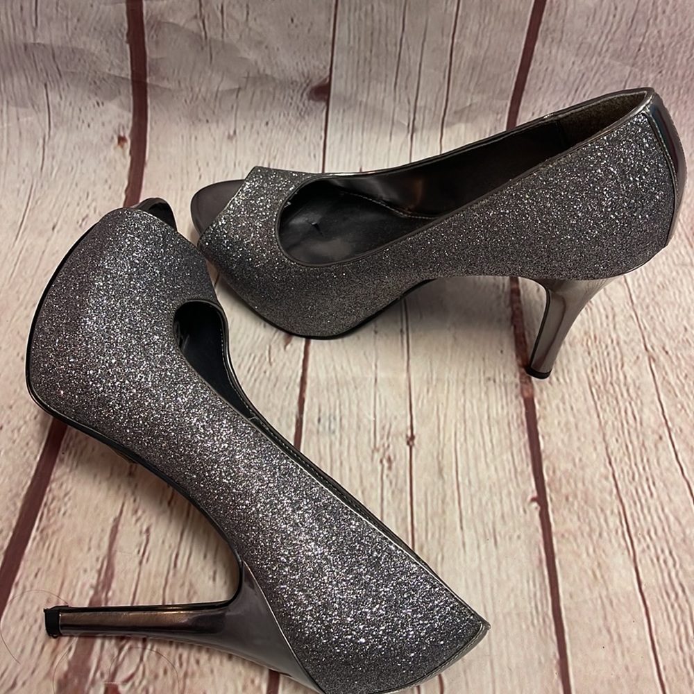 Worthington Womans glittery heels - Picture 6 of 12
